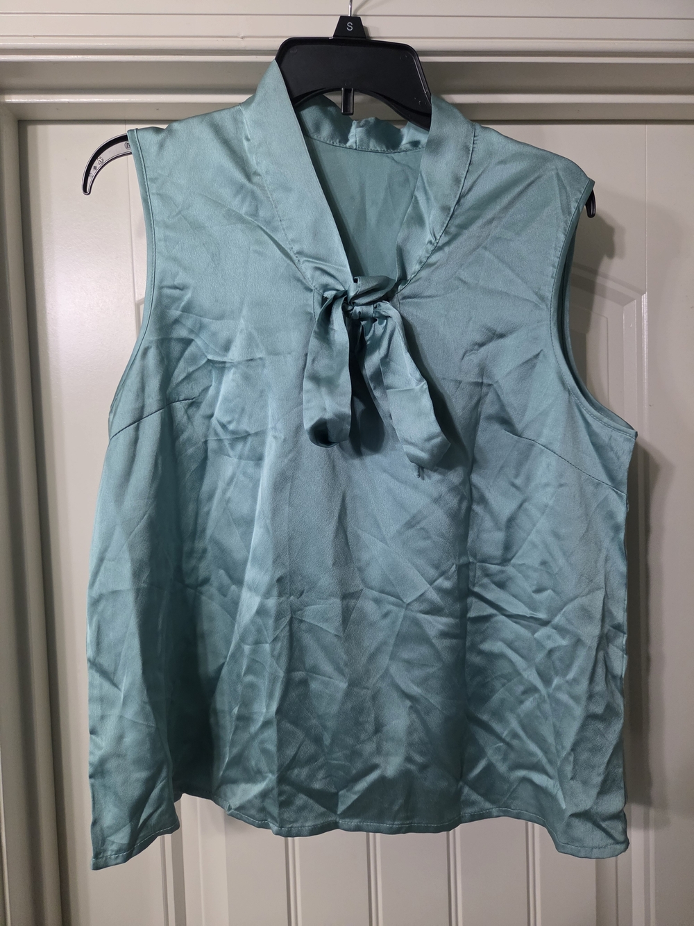 Sleeveless Tie-Neck Blouse in Aqua